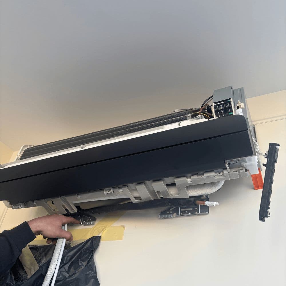 Професійний монтаж кондиціонера Panasonic Etherea — встановлення та підключення HVAC системи