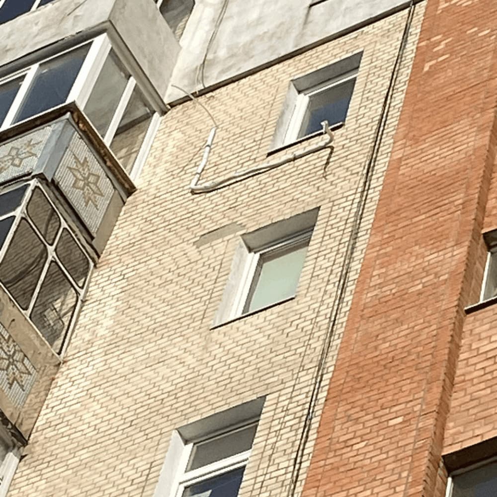 Встановлення зовнішнього блоку кондиціонера на 8 поверсі будинку