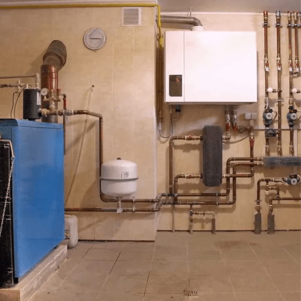Котельня з газовим котлом та системою опалення у лікарні